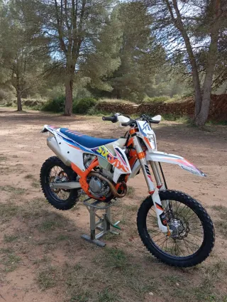 KTM EXC-F 250 Enduro.