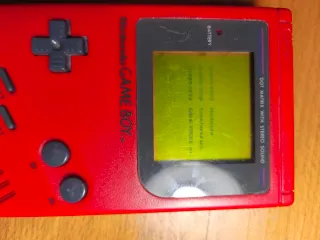 Nintendo Game Boy DMG Roja
