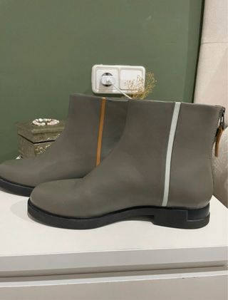 Botines Camper grises