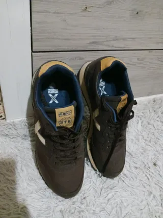 Zapatillas Munich Marrones y Beige