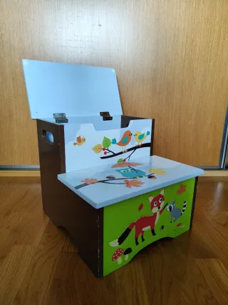 Escalera Taburete Baúl Fantasy Fields