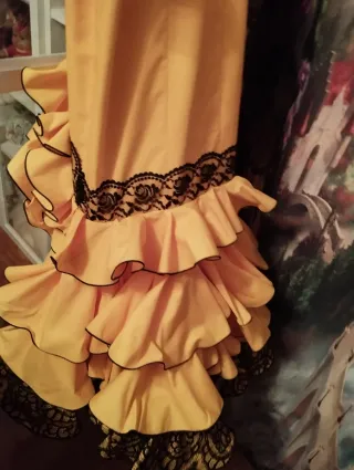 Traje Flamenca Mujer Negro y Amarillo