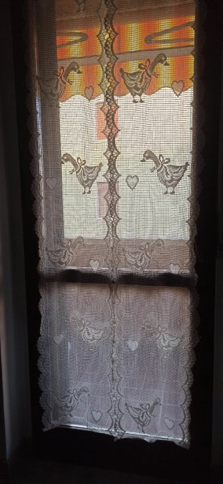 Tenda da cucina con disegni di oche