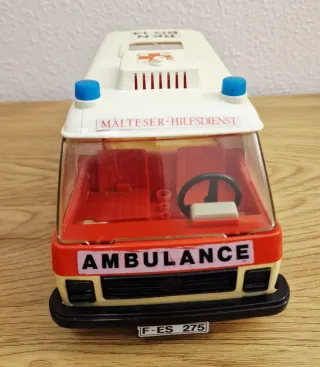 Ambulancia Playmobil Ref 3254 con Accesorios