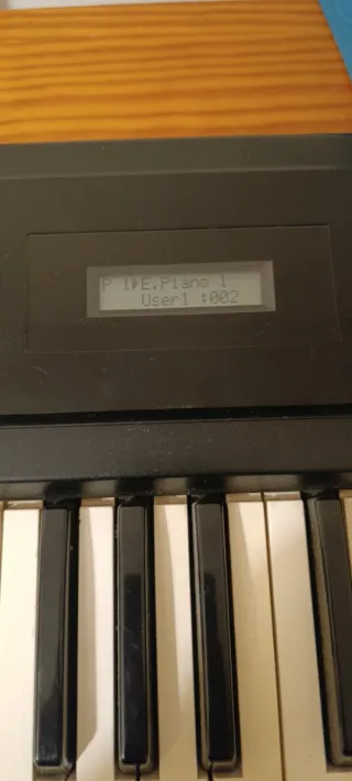 Teclado Roland XP-10 Sintetizador