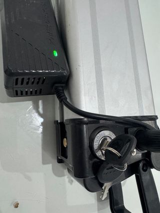 Cargador Batería Bicicleta Eléctrica