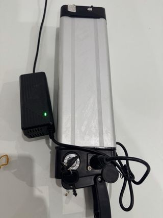 Cargador Batería Bicicleta Eléctrica