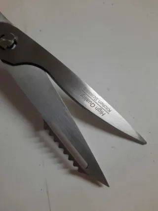 Forbici da cucina multifunzione