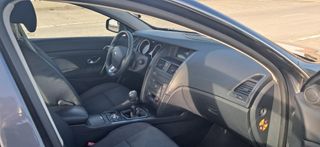 Renault Latitude 2011