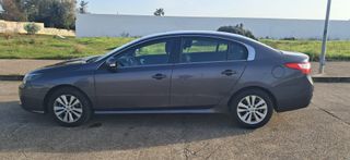 Renault Latitude 2011