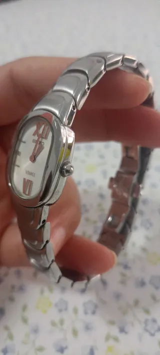 Orologio Seiko Vivace Donna Argento e Bianco