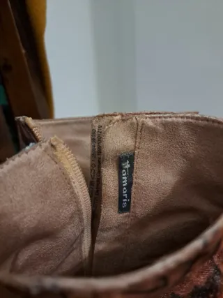 Botines de terciopelo con estampado floral