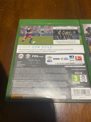 Lotto 3 Giochi Xbox One: FIFA 16, R6 Siege, FIFA 1