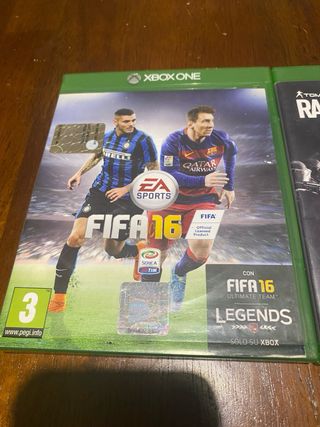 Lotto 3 Giochi Xbox One: FIFA 16, R6 Siege, FIFA 1