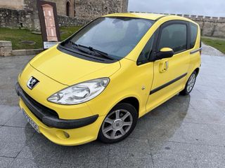 Peugeot 1007 2006