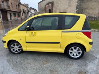 Peugeot 1007 2006