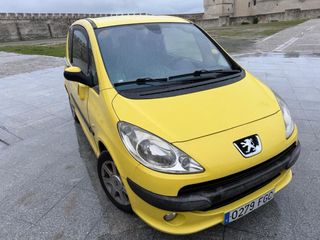 Peugeot 1007 2006