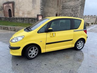 Peugeot 1007 2006
