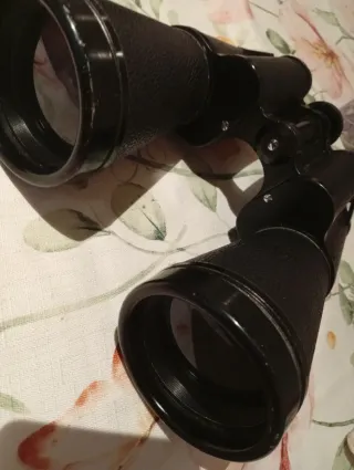 Binoculares negros