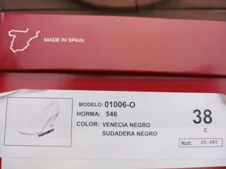 Zapatos de tacón negros