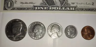 Lote de 18 billetes y 5 monedas para STAR R.