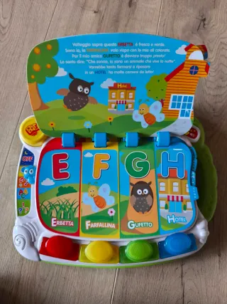 La Scuola dei Cuccioli Clementoni