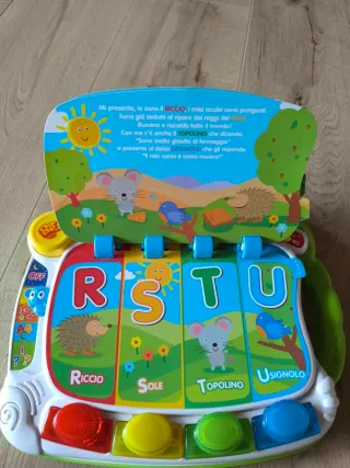 La Scuola dei Cuccioli Clementoni