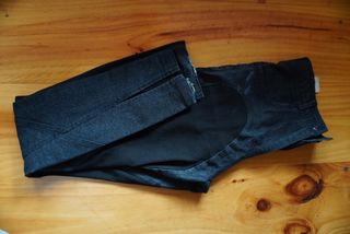 Pantalón diseño tiro alto