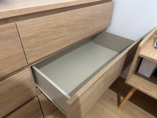 Cómoda MALM 6 cajones madera clara. Nueva.
