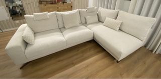 Sofá Chaiselongue estilo nordico