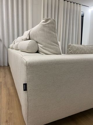 Sofá Chaiselongue estilo nordico