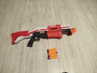 Nerf Fortnite Tactical Shotgun + 5 Balas