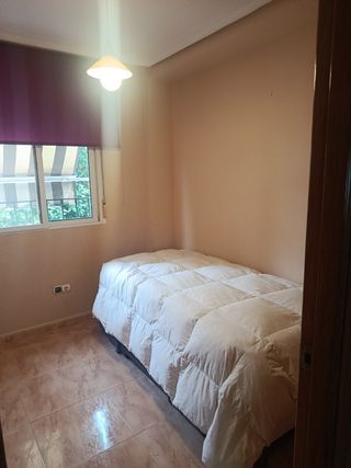 Se alquila piso 15 minutos de la  mezquita