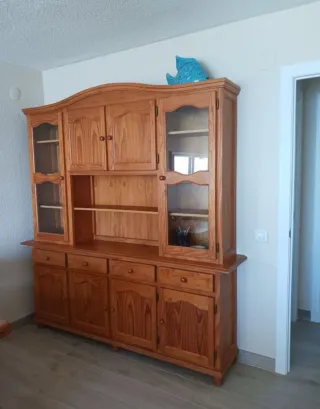 Mueble comedor madera