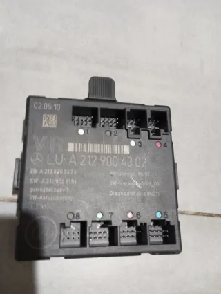 Centralita Puerta Mercedes A2129004302