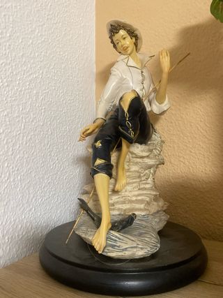 Figura Pescador Antigua