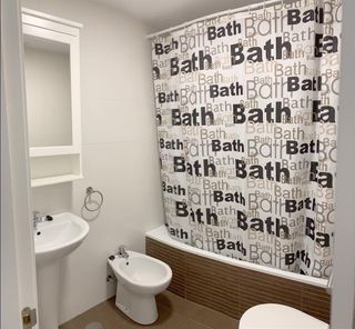 Alquilo piso amplio de 1 dormitorio en Santa Fe