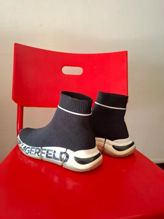 Botines Elásticos Karl Lagerfeld Negros