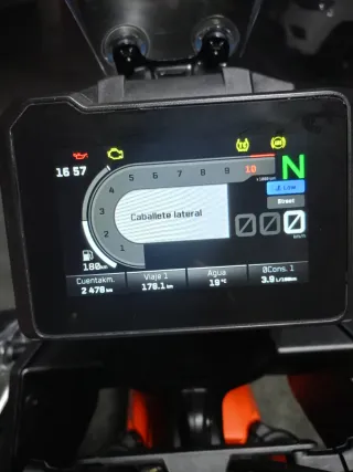 KTM 390 Adventure R Naranja/Blanca