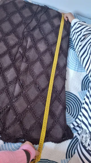 Falda de cuero marrón