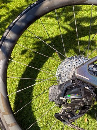 BMC Teammachine SLR ONE SRAM Force Quark powermete