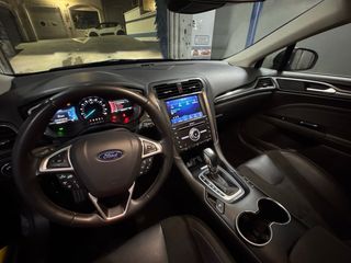 Ford Mondeo hibrido vtc