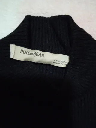 2 Tops de MNG y Pull&Bear