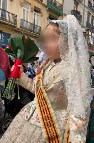 Mantilla Marfil Niña Nueva