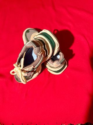 Sneakers triple s in tecnico green