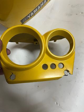 Carenado Yamaha Aerox Amarillo