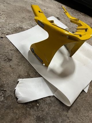 Carenado Yamaha Aerox Amarillo