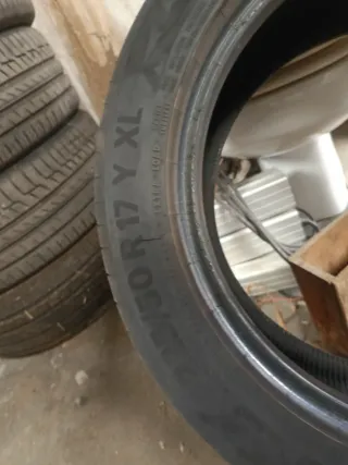 Neumáticos Continental 225/50 R17