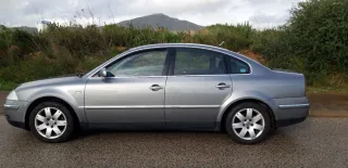 Volkswagen Passat 2003