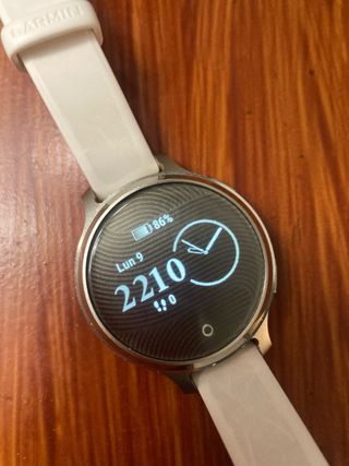 Garmin Lily 2 Smartwatch Argento/Bianco